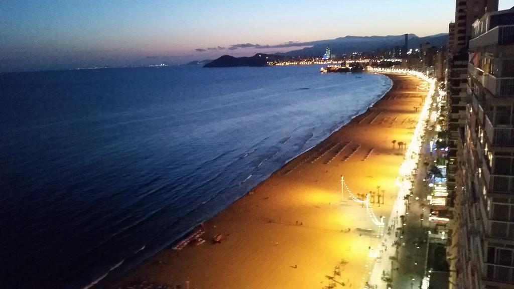 Apartamentos Don Vicente Benidorm Rom bilde
