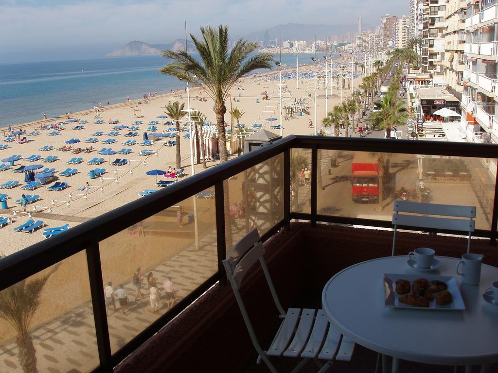 Apartamentos Don Vicente Benidorm Rom bilde